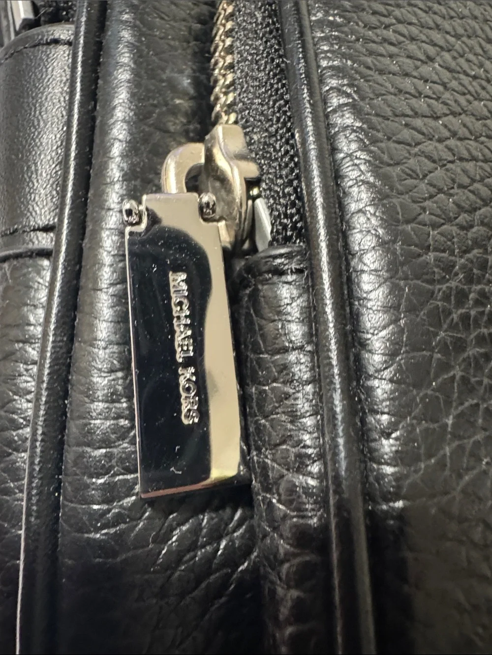 Michael Kors compact michael